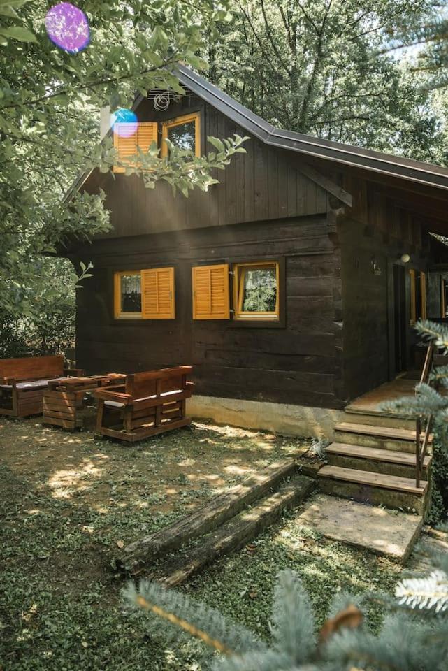 Wooden House Near The River Kupa Kamanje 외부 사진